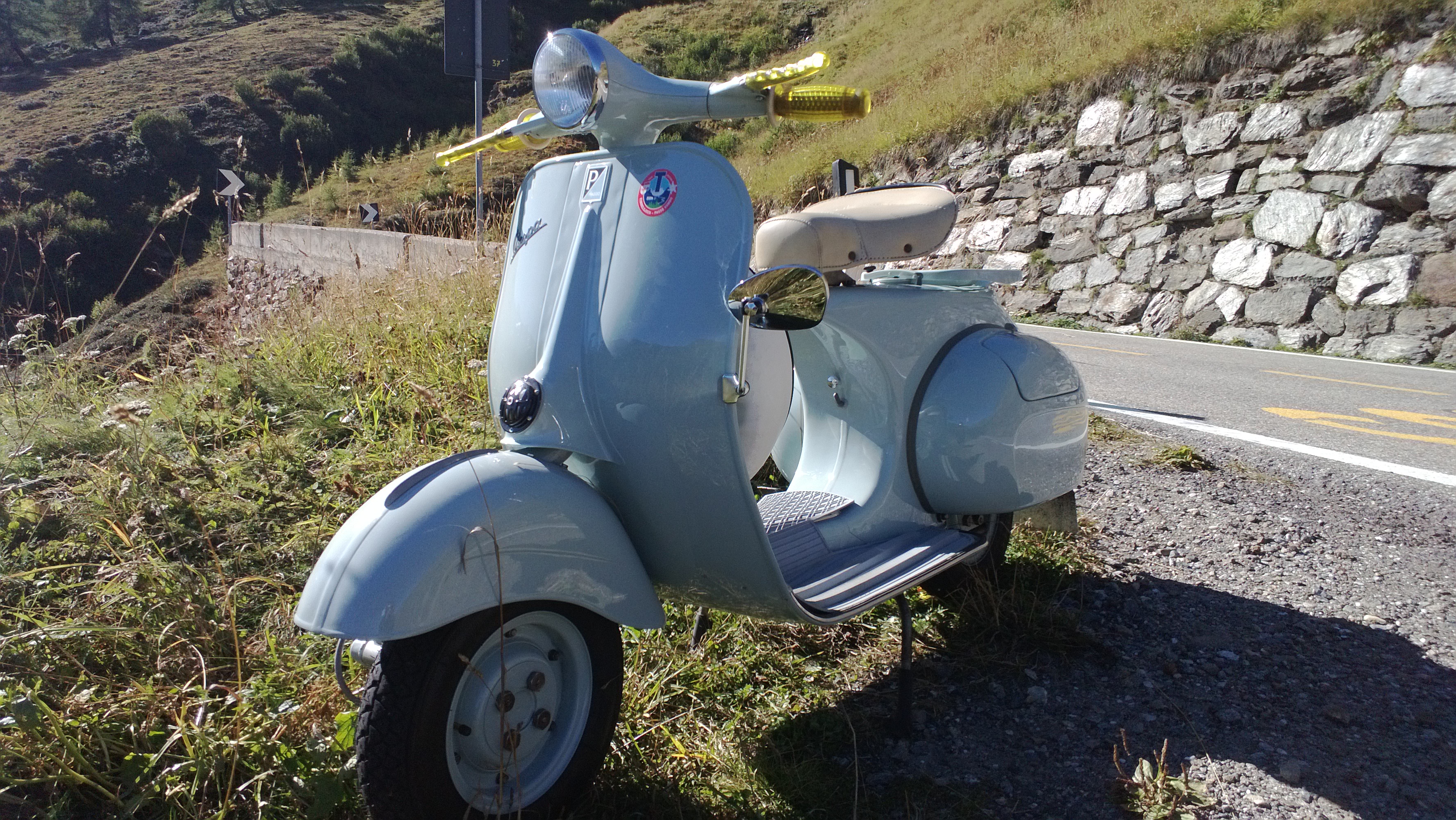 RESTAURATION, VERKAUF , ANKAUF von VESPA PIAGGIO VETERANFAHRZEUGEN